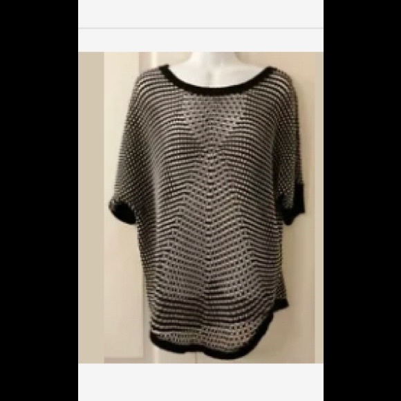 a.n.a Tops - ❤️Women’s Open Knit Sweater/Top-Black/White❤️